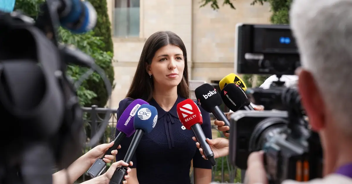 Press microphones representing digital PR campaigns that earn editorial coverage