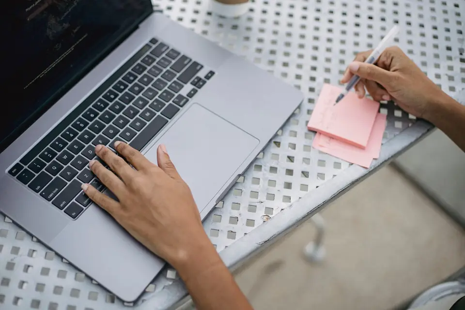 Writing personalised outreach emails for a link building campaign